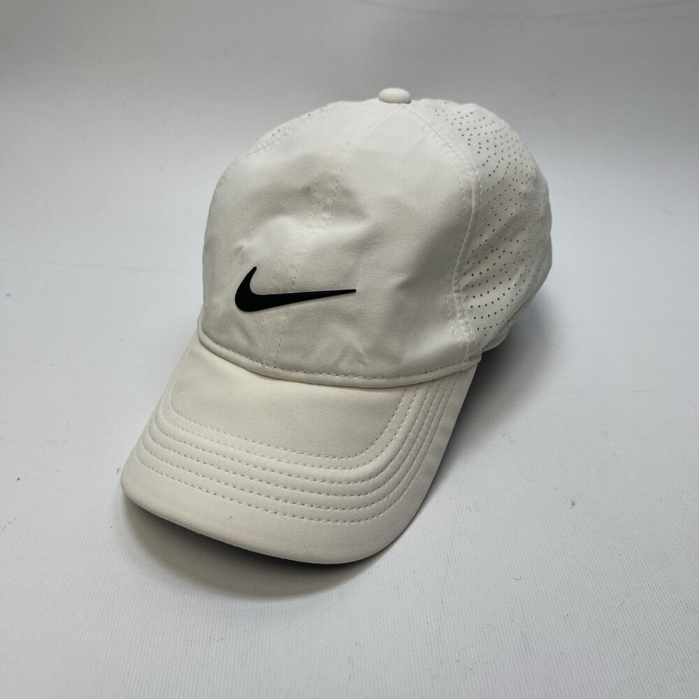 Nike Heritage86 Dri-Fit Women's Golf Hat Classic Swoosh Cap Laser Perforations